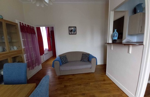 Villers-sur-Mer Apartment | Beautiful flat in residence of character, in 50 m of the beach