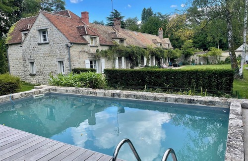 Saint-Martin-en-Biere Cottage | Beautiful farmhouse near Barbizon, charm!