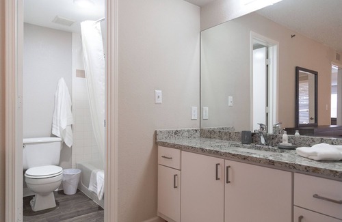 Arapahoe Ridge Apartment | Beautiful fully furnished, all-inclusive, apartmentin Boulder, Colorado!