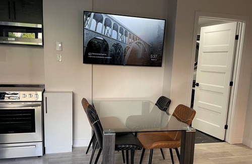 Laval Apartment | Beautiful fully renovated studio