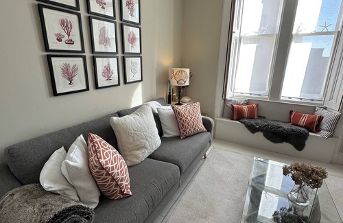Leven House | Beautiful Beachfront Elie House