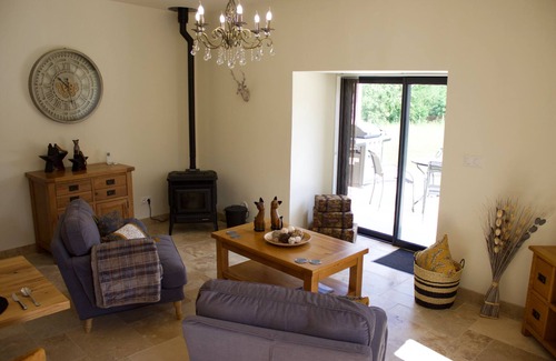 Lalinde Cottage | Beautiful Gite in the Dordogne countryside, 30 minutes from Bergerac