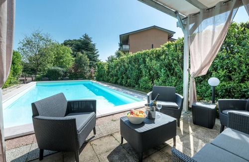 Rivoltella House | Beautiful home in Desenzano del Garda