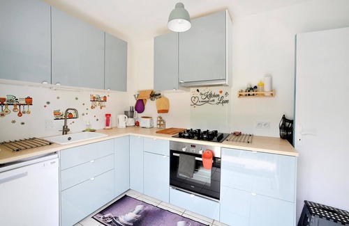 Serignan-du-Comtat House | Beautiful home in Serignan-du-comtat