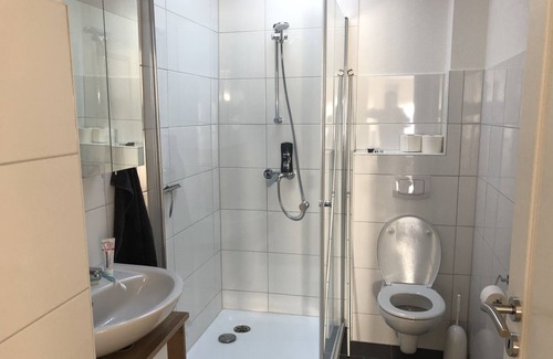 Rysum House | Beautiful holiday home with 3 bedrooms in Rundwarftendorf Rysum