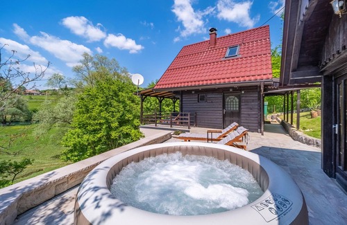 Netretic House | Beautiful home in Gornje Stative
