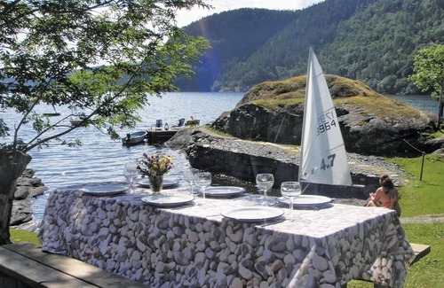 Fusa House | Beautiful home in Nordtveitgrend