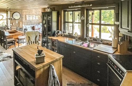 Ljosland House | Beautiful home in åseral with sauna