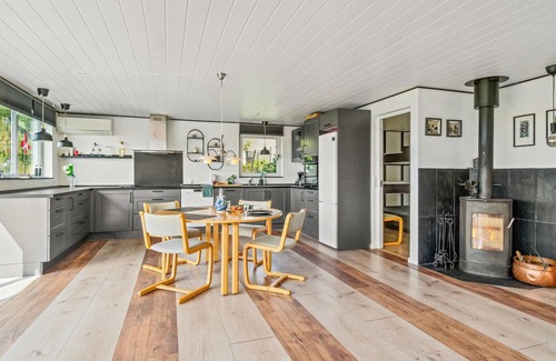 Grevinge House | Beautiful home in Grevinge with kitchen