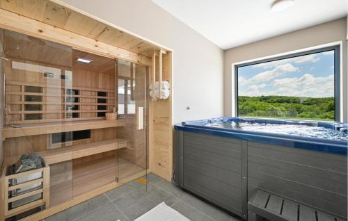 Veliko Trojstvo House | Beautiful Home In Maglenca With Sauna