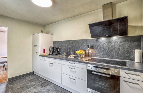 Nimsreuland House | Beautiful home in Nimsreuland with WiFi