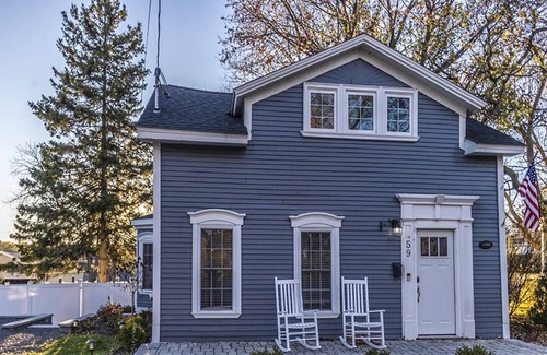 Skaneateles House | Beautiful Home in Skaneateles. Walking distance to Restaurants, Bars & the Lake!