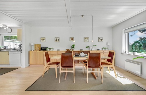 Store Kongsmark House | Beautiful home in Slagelse with kitchen