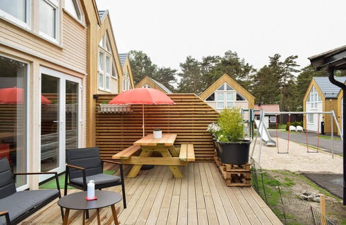 Ny Hellesund House | Beautiful home in Søgne with WiFi