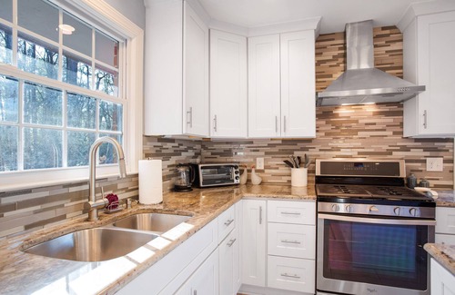 Northwest Raleigh House | Beautiful home in the heart of Raleigh, perfect blend of convenience & comfort.