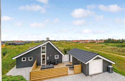 Klitmoller House | Beautiful home in Thisted with sauna