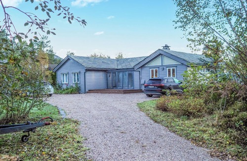 Kvam House | Beautiful home in Tørvikbygd with WiFi