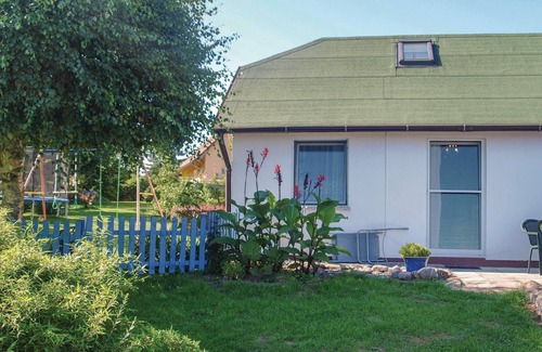Usedom House | Beautiful home in Usedom with kitchen