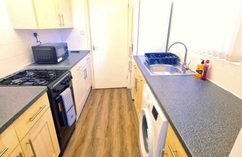 Anfield House | Beautiful home near LFC Stadium
