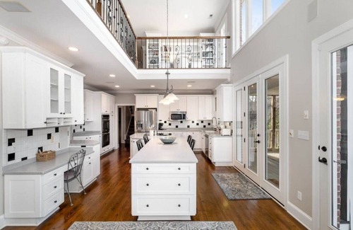 Mount Mourne House | Beautiful home on Lake Norman