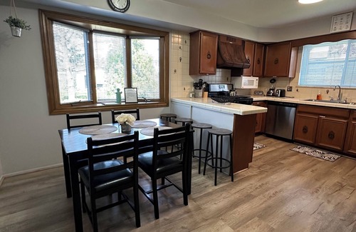 Sterling Heights House | Beautiful home in metro Detroit area with Gameroom 4BD