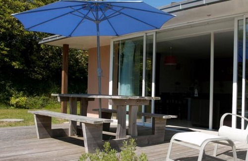 Guisseny Cottage | BEAUTIFUL HOUSE 100 METRES FROM THE BEACH WITH SHARED HEATED POOL