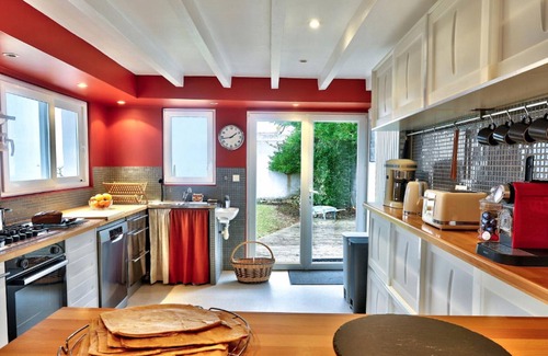 Penmarch Ski Chalet | Beautiful house for 9 in Saint Guénolé