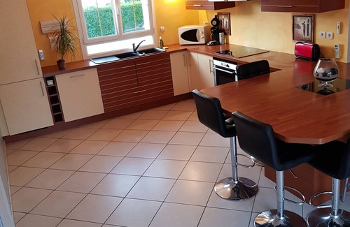 Fontaine-Henry House | Beautiful house 5kms from the sea