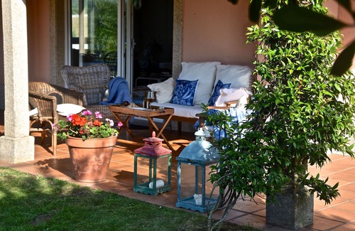 Arnados House | Beautiful house in the natural setting of the beach of Razo