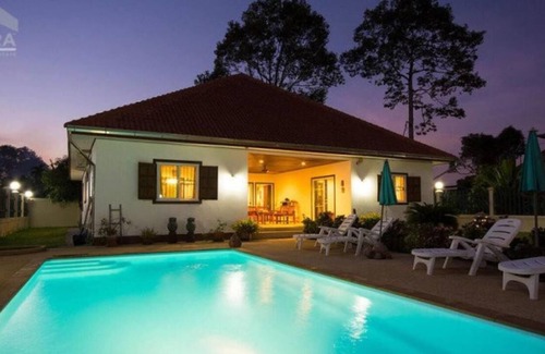 Rayong House | Beautiful house near beaches in Ban Phe/Mae rhumpung