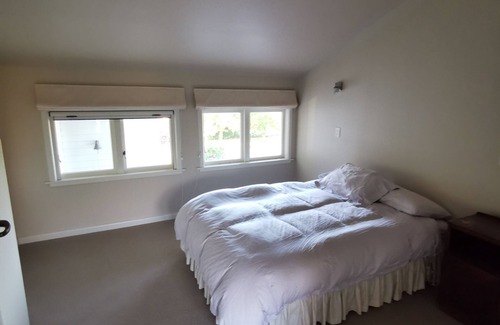 Raukawa Other | Beautiful house w/large deck. 10 mins to Hastings. Horses welcome