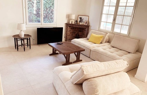 Beaucaire House | Beautiful House with private swimming pool in South of France/Provence-Gard