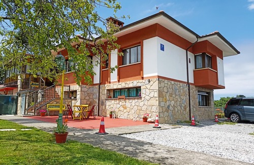Periurbano - Rural House | Beautiful House With Garden, Barbecue, Parking, Wi-Fi