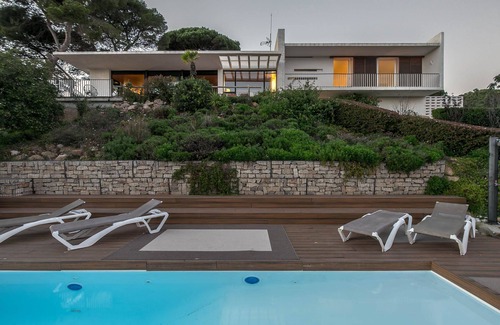 Blanes House | Beautiful house with infinity pool with ocean view