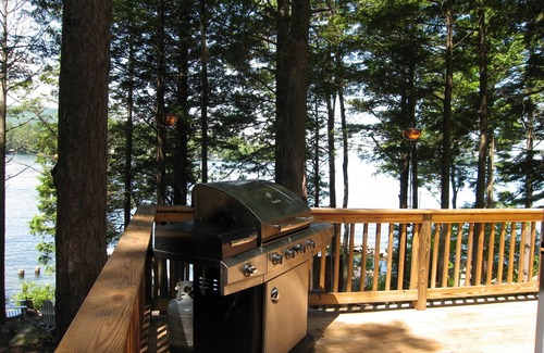 West Alton Cabin | Beautiful Island Vacation Spot On Lake Winnipesaukee BOAT NEEDED