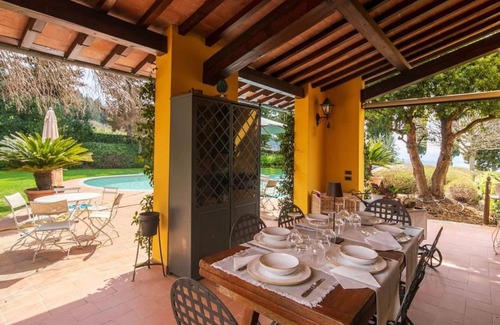 Tavarnelle Val di Pesa House | Beautiful private villa with hot tub, WIFI, A/C, private pool, TV, patio and panoramic view