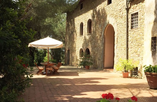 Lastra a Signa Villa | Beautiful private villa with private pool, WIFI, TV, patio and panoramic view, close to Florence