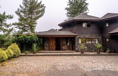 Villarrica House | "Beautiful Lake House"