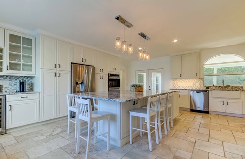 Dunedin House | Beautiful Large 5 Bedroom home! FREE Golf Cart! Close to Downtown! Video Games!