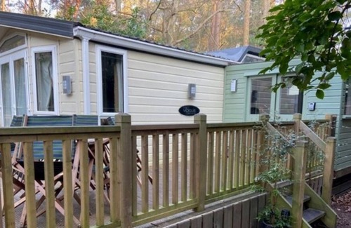 Weybourne House | Beautiful lodge at Kelling Heath in Norfolk ref 25183KH