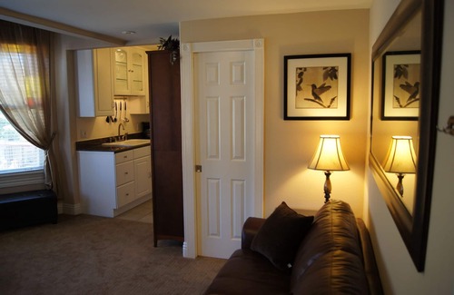Sherman Heights Condo | Beautiful Loft Unit w/Spiral Stairs - Mins. to DT, Conv Center, Balboa Park, Zoo