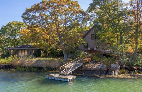 Branford House | Beautiful Long Island Sound Cottage on Private Point