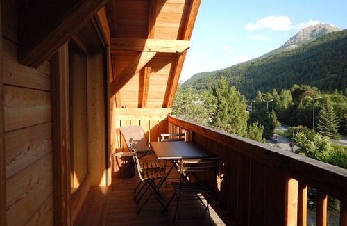 La Salle-les-Alpes Apartment | Beautiful luxury apartment - 8 to 9 beds of 132m2 ski slope on foot