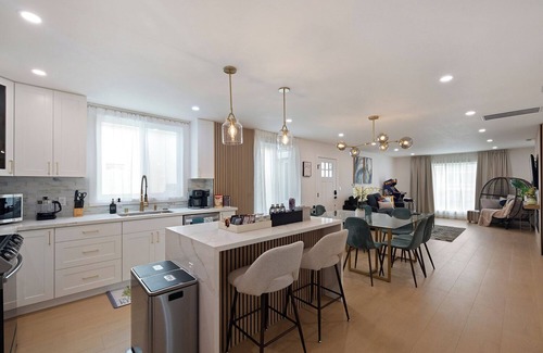 Westlake House | Beautiful Luxurious Coastal 4BR 2BA Home Near SF SFO