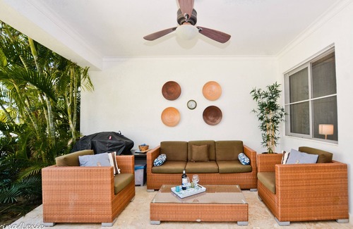 El Cortecito Condo | Beautiful Luxury 1 Bedroom Condo on the Beach in Playa Turquesa