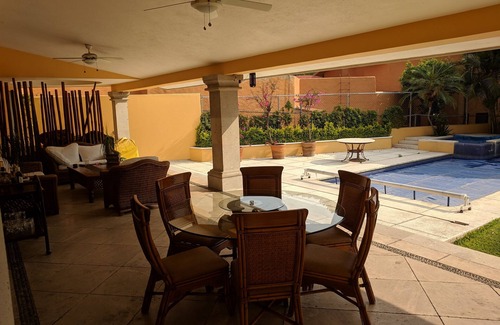Cuernavaca House | Beautiful Luxury home with Fairway access