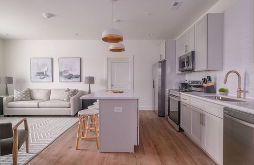 Trussville Apartment | Beautiful Main Street Living in Trussville