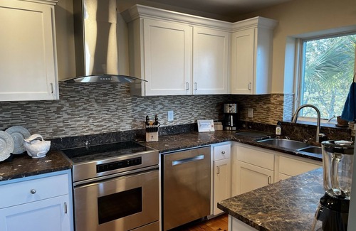 Isle of Palms House | Beautiful Marsh & Golf view. Walking distance to the beach & Conference Center.