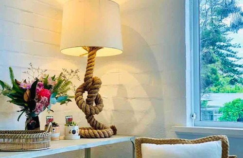 Cottesloe Apartment | Beautiful, modern apartment seconds from beach