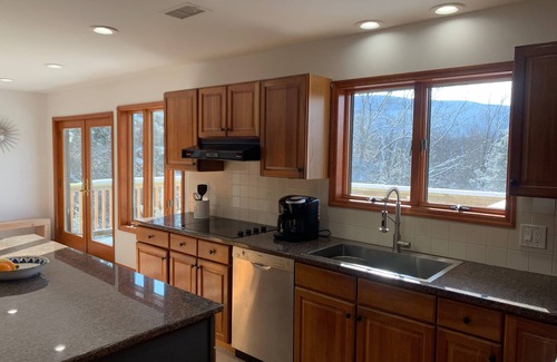 Vernon House | Beautiful Mountain House with amazing views 11min from Mountain Creek & Warwick